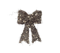 Rattan: 23cm (L) x 18cm (W) | Ribbon